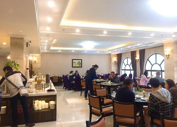 Galaxy Khách sạn 4*